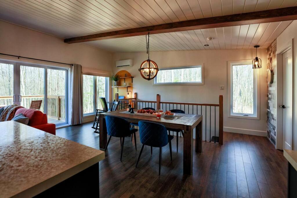אורפורד Chalet Woodpecker Lodge - Chaleureux Avec Foyer. מראה חיצוני תמונה